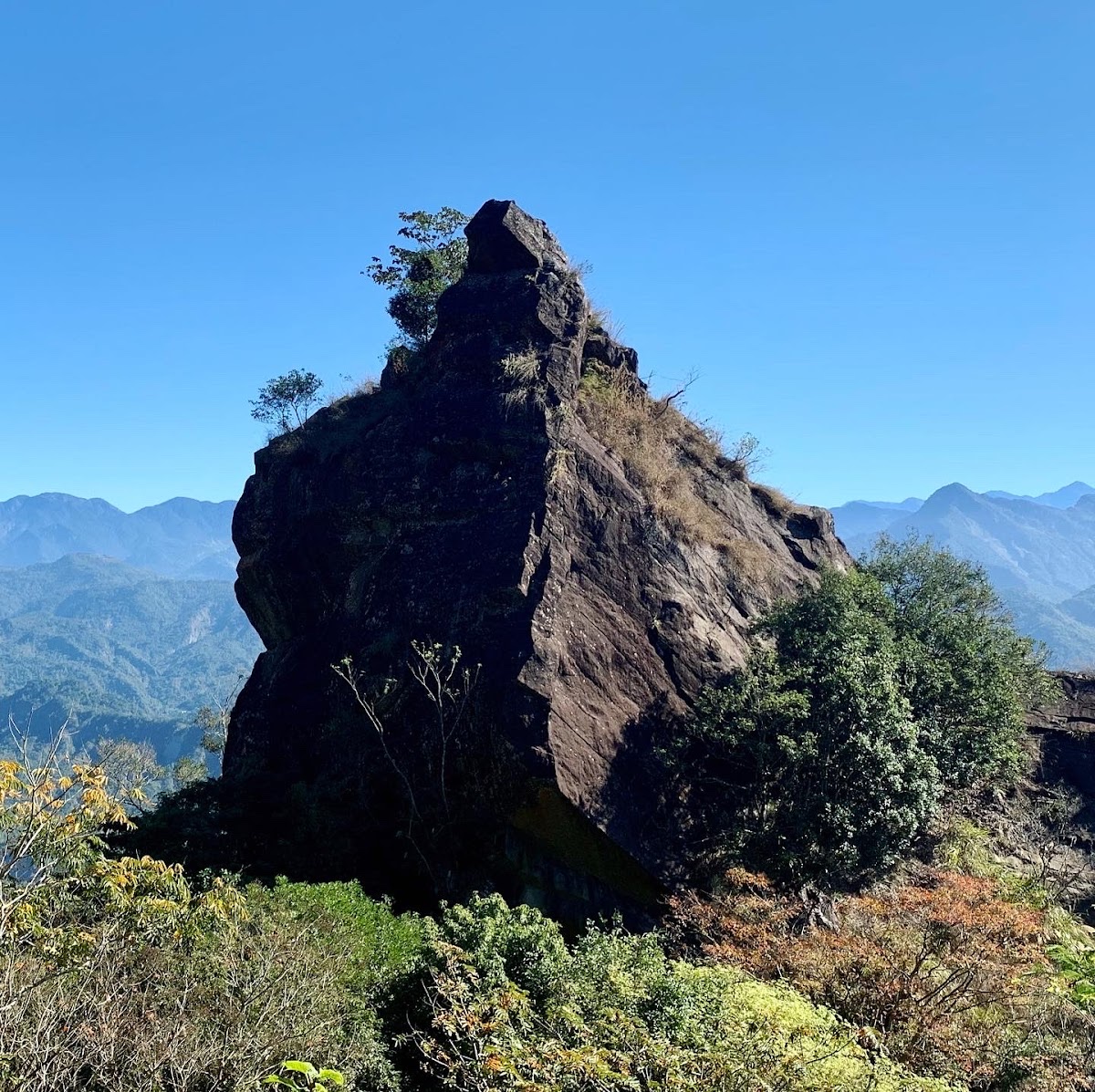 獵鷹尖一線天